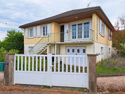 /international/fr/roches-premarie-andille-charente-310107968345/