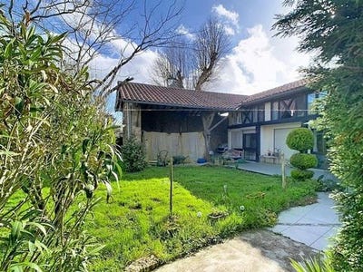 /international/fr/mirande-midi-pyrenees-310106196702/