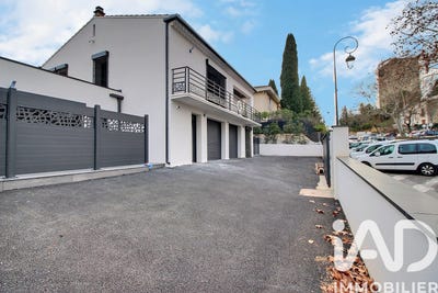 /international/fr/gignac-provence-alpes-cote-d-azur-310108367775/
