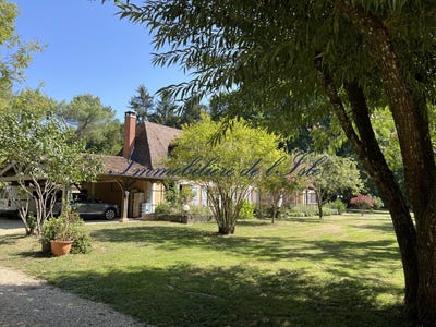 /international/fr/saint-geyrac-aquitaine-310109973537/