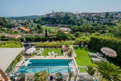 /international/fr/biot-provence-alpes-cote-d-azur-310110260977/