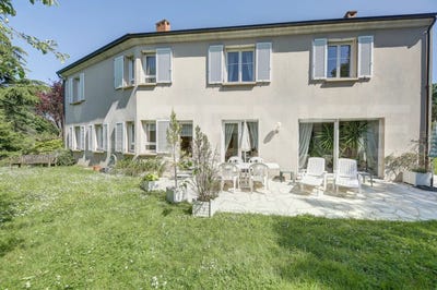 /international/fr/saint-nom-la-breteche-ile-de-france-310100576849/