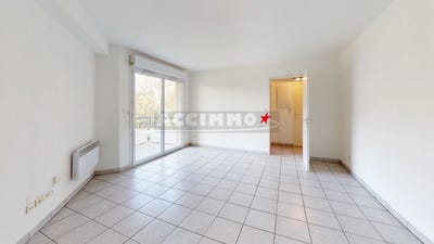 /international/fr/saint-orens-de-gameville-midi-pyrenees-310105968672/