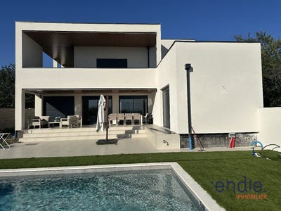 /international/fr/le-vernet-auvergne-310109739749/