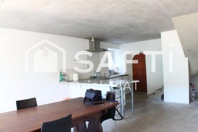 /international/fr/les-ferres-provence-alpes-cote-d-azur-310100462302/