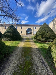 /international/fr/auch-midi-pyrenees-310108264389/