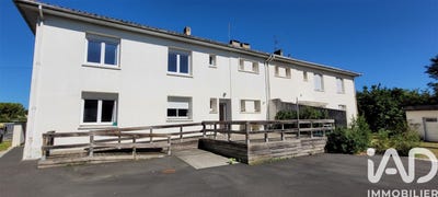 /international/fr/saint-jean-d-angely-charente-310108756443/?lang=es