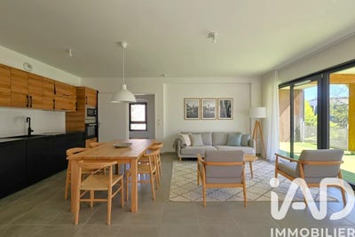 /international/fr/bassens-rhone-310107640966/
