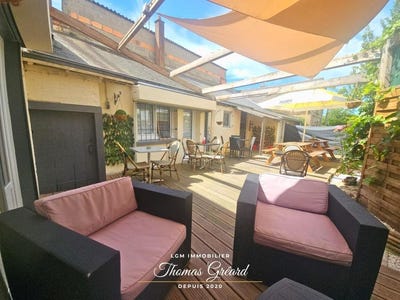 /international/fr/chateaudun-centre-val-de-loire-310108377561/