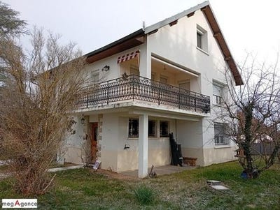 /international/fr/brugheas-auvergne-310104839938/