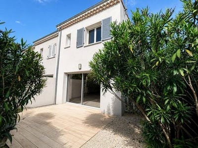 /international/fr/montelimar-rhone-310108312333/