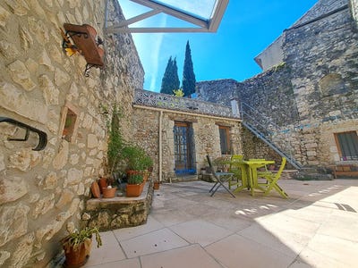 /international/fr/chateauneuf-du-rhone-rhone-310108454202/