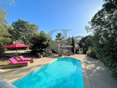 /international/fr/menerbes-provence-alpes-cote-d-azur-310100295602/?lang=zh-tw