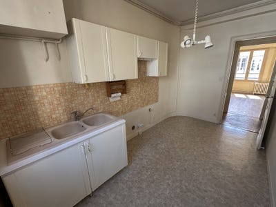 /international/fr/blois-centre-val-de-loire-310099652851/