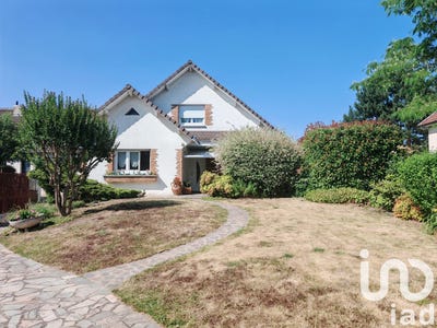 /international/fr/sainte-genevieve-des-bois-ile-de-france-310100855818/
