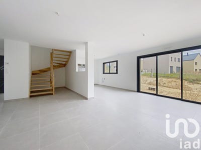 /international/fr/saint-pere-marc-en-poulet-brittany-310100697729/?lang=zh-tw