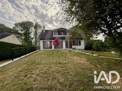 /international/fr/ladon-centre-val-de-loire-310103745989/