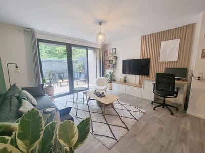 /international/fr/stains-ile-de-france-310108460421/