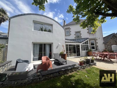 /international/fr/le-relecq-kerhuon-brittany-310108674169/