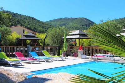 /international/fr/pierrelongue-rhone-310104865420/