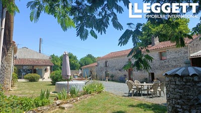 /international/fr/saint-hilaire-des-loges-pays-de-la-loire-310099212924/