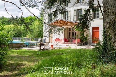 /international/fr/saissac-languedoc-roussillon-310109876883/