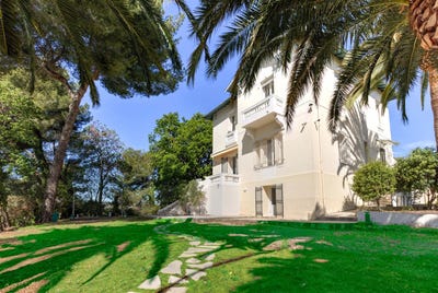 /international/fr/antibes-hh-14823354-antibes-provence-alpes-cote-d-azur-310100958704/
