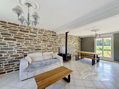 /international/fr/la-membrolle-sur-longuenee-pays-de-la-loire-310107769625/