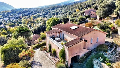 /international/fr/premian-languedoc-roussillon-310109021859/