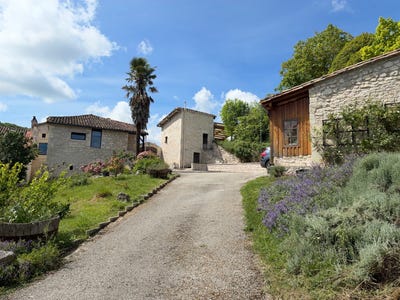 /international/fr/castelnau-montratier-midi-pyrenees-310108317490/