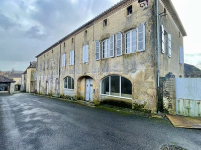/international/fr/madiran-midi-pyrenees-310109534760/