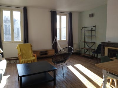 /international/fr/nueil-sur-layon-pays-de-la-loire-310105539084/