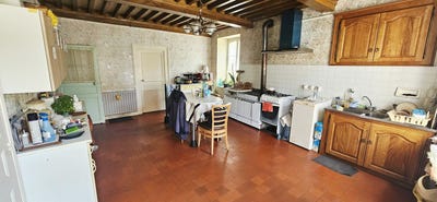 /international/fr/saint-aubin-des-chaumes-burgundy-310108088899/