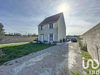 /international/fr/mogneville-lorraine-310098610361/
