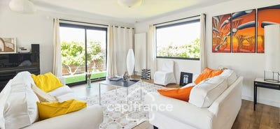 /international/fr/bellerive-sur-allier-auvergne-310109098044/