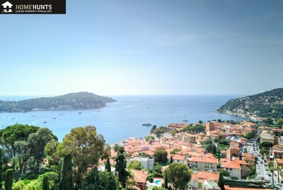 /international/fr/villefranche-sur-mer-hh-16212975-villefranche-sur-mer-provence-alpes-cote-d-azur-310109017886/