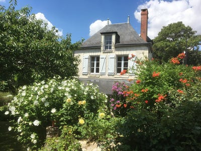 /international/fr/loches-centre-val-de-loire-310108838692/