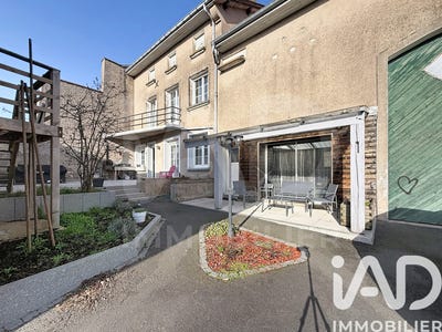 /international/fr/moyenvic-lorraine-310106687647/