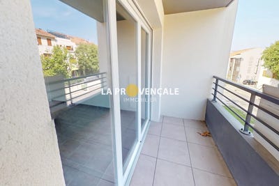 /international/fr/greasque-provence-alpes-cote-d-azur-310105912255/