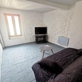 /international/fr/lezignan-corbieres-languedoc-roussillon-310100860158/