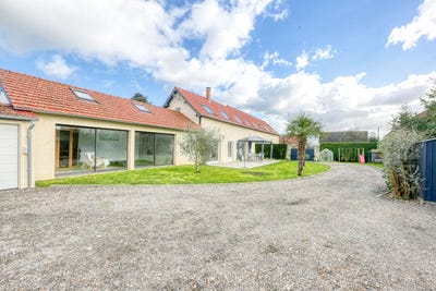 /international/fr/les-andelys-upper-normandy-310106593350/