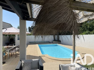 /international/fr/saint-sulpice-de-royan-charente-310108895019/?lang=th