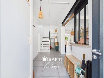 /international/fr/saint-lys-midi-pyrenees-310108459183/