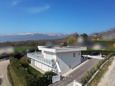 /international/fr/grilly-rhone-310106592899/