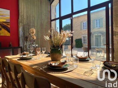 /international/fr/gordes-provence-alpes-cote-d-azur-310098370498/?lang=es