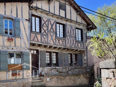 /international/fr/labastide-d-armagnac-aquitaine-310107626090/