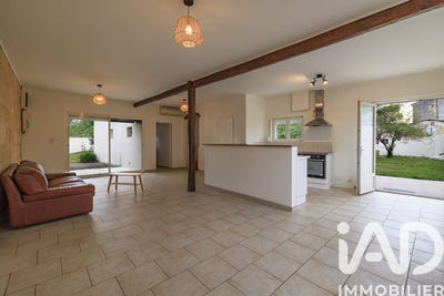 /international/fr/gours-aquitaine-310107560137/