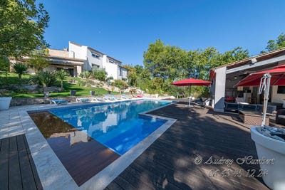 /international/fr/pierrevert-provence-alpes-cote-d-azur-310099467663/