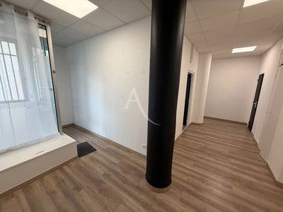 /international/fr/nimes-languedoc-roussillon-310106774710/