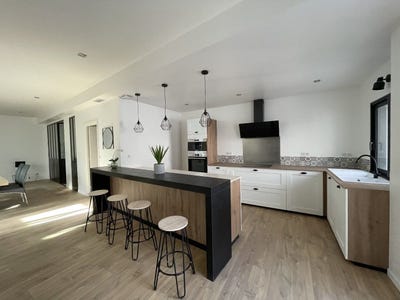 /international/fr/aurillac-auvergne-310109022922/